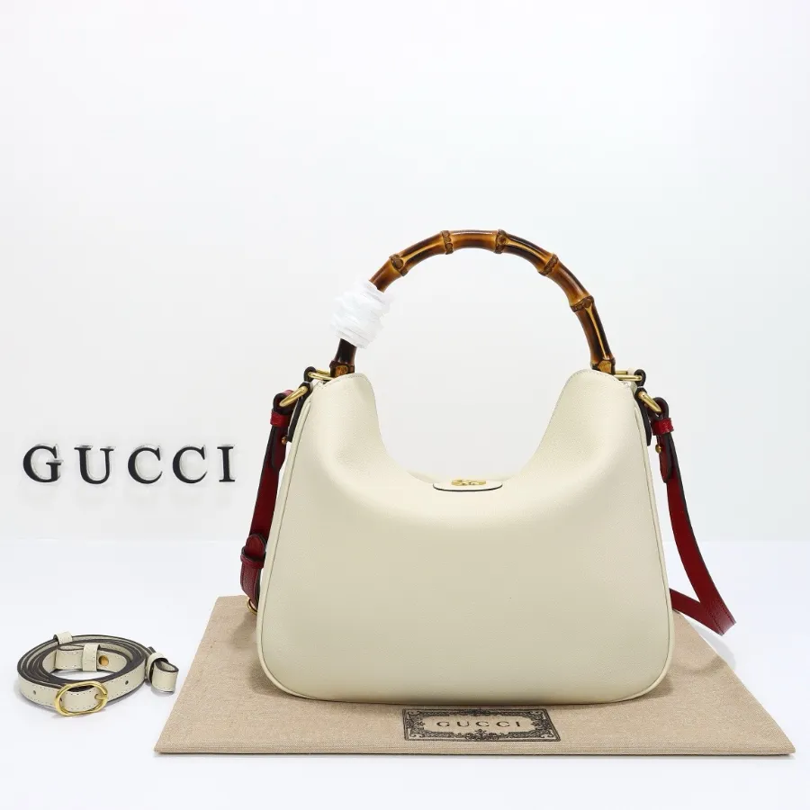 GUCCI 다이애나 미디엄 숄더 화이트 #746124.JPG