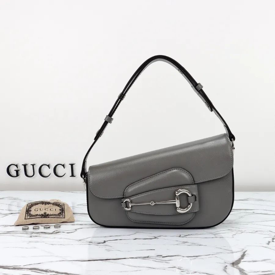 GUCCI_구찌_홀스빗_추천백_여성데일리백_그레이_764155.JPG