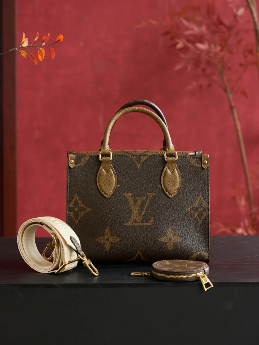 LOUISVUITTON_루이비통_ONTHEGO_토트백_데일리백_M46373.JPG