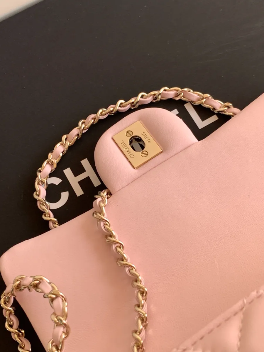 chanel_latest_mini_grained_lambskin_20bag_as2431_detail_03.jpg