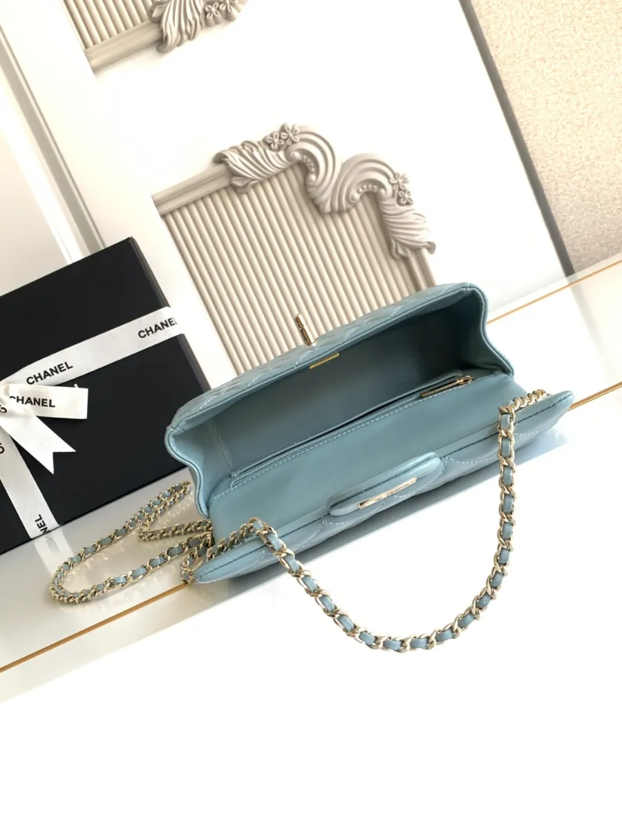 chanel_latest_mini_grained_lambskin_20bag_as2431_inside.jpg