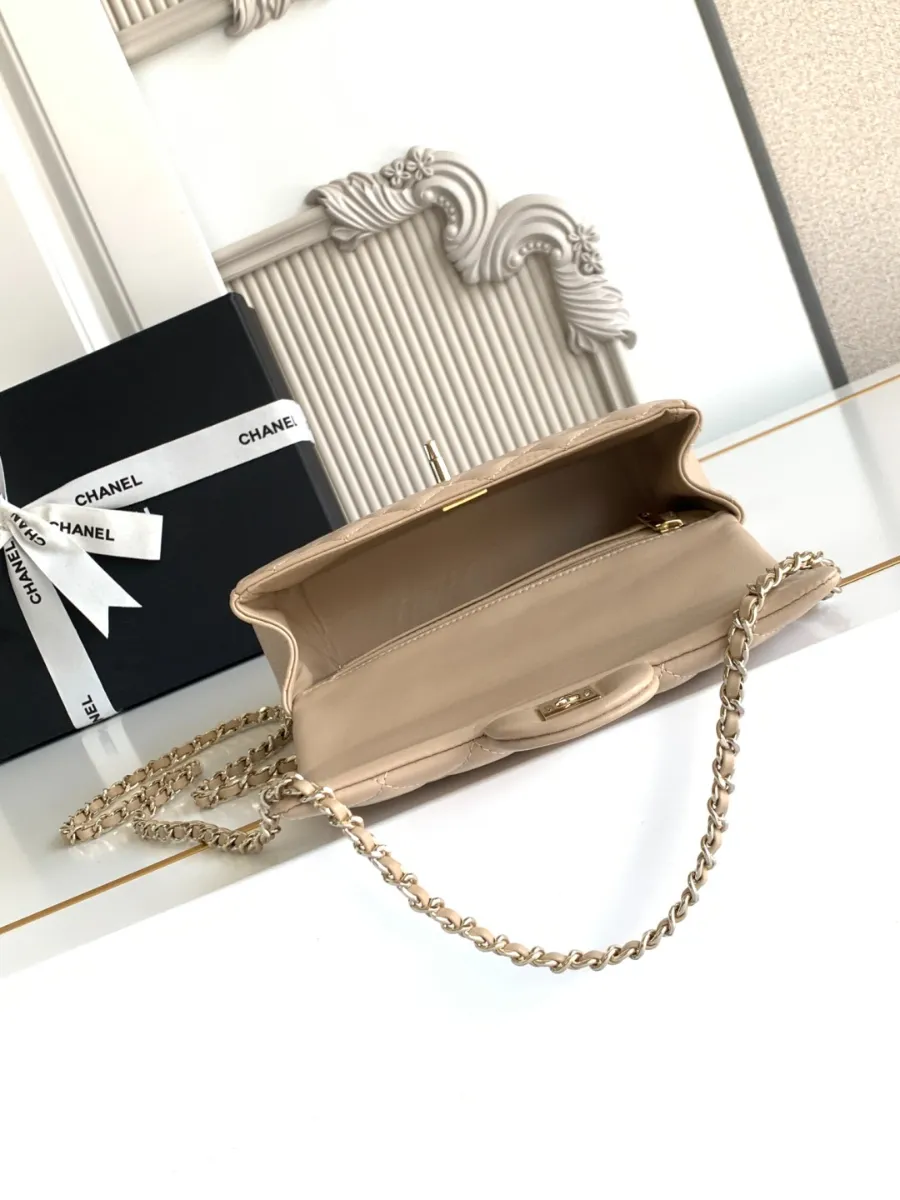 chanel_latest_mini_grained_lambskin_20bag_as2431_inside.jpg