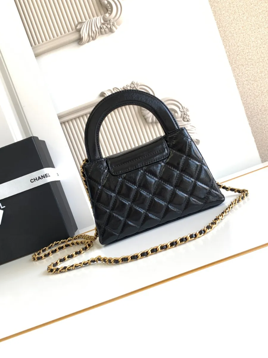 chanel_lambskin_kellybag_as4416_back.jpg