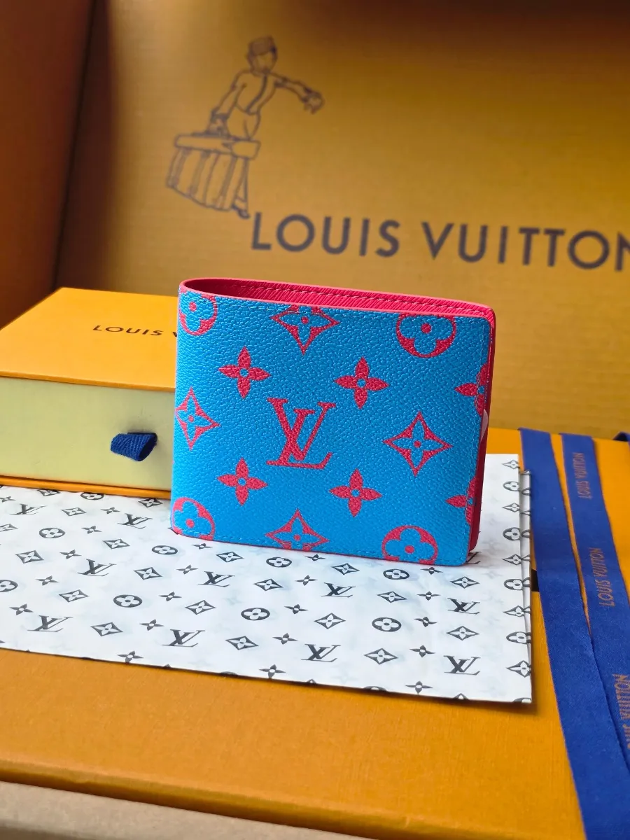 Louis_Vuitton_루이비통_멀티플_모노그램_반지갑_M14694_front.jpg