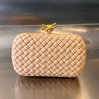 보테가 알토 백팩 (11월)