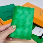 BV社 2023 메신저백 보테가