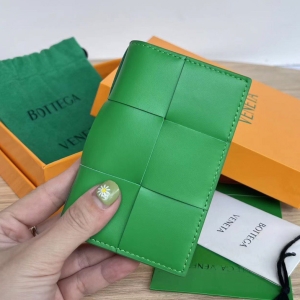 럼플 2024 (5월) 보테가