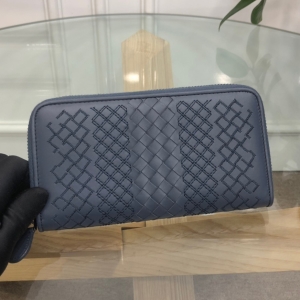 브리프케이스 (1월)